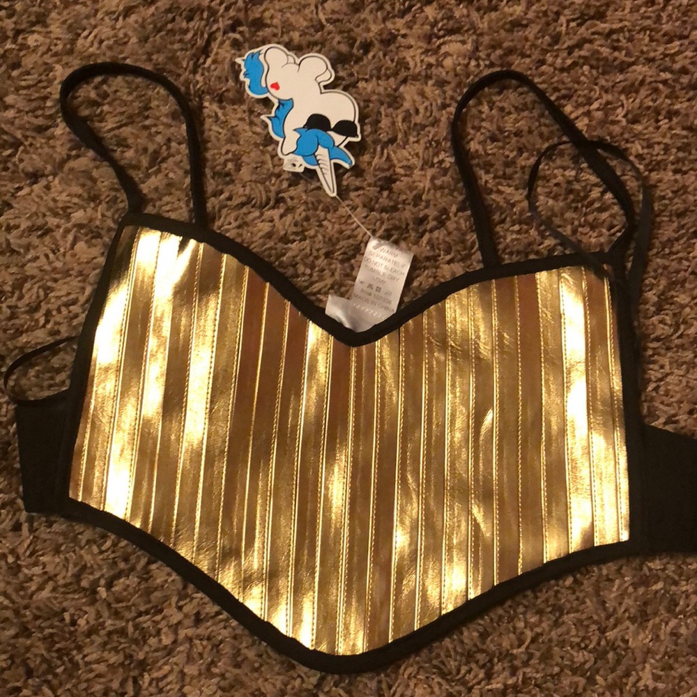 Iheartraves top